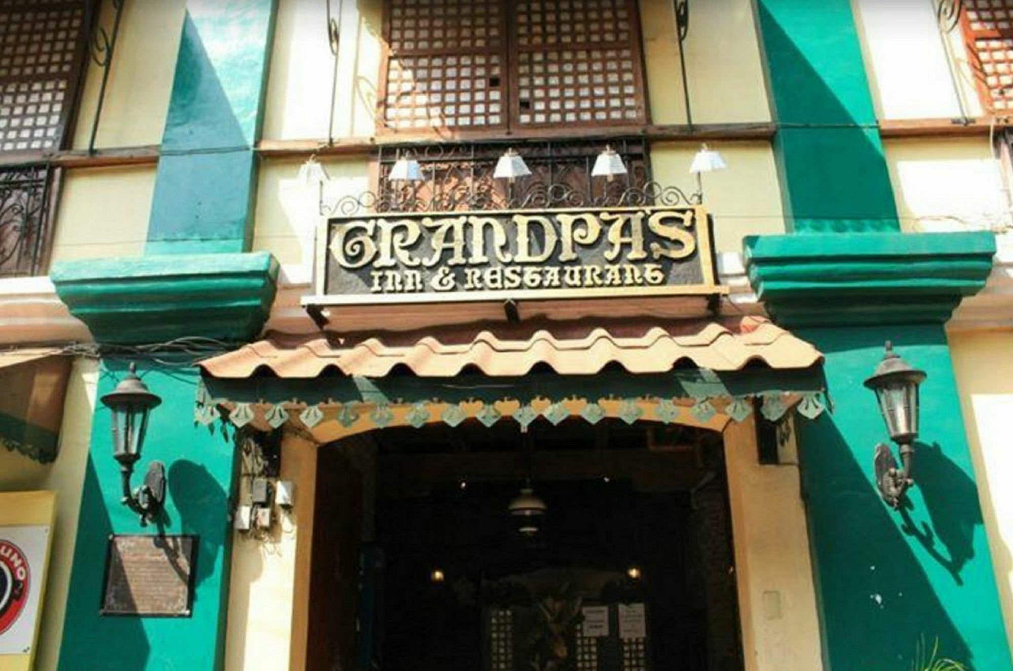 Zen Rooms Grandpa'S Inn Vigan City Exterior foto