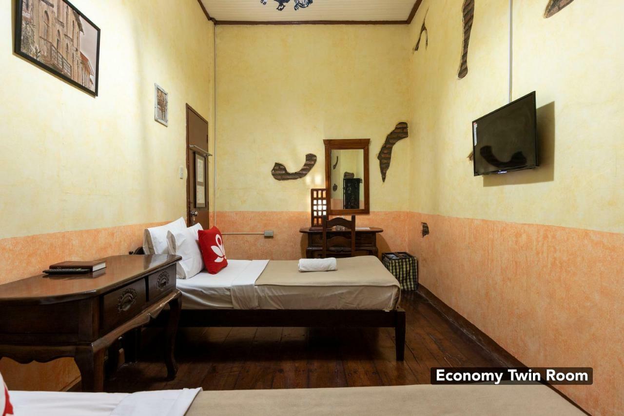 Zen Rooms Grandpa'S Inn Vigan City Exterior foto