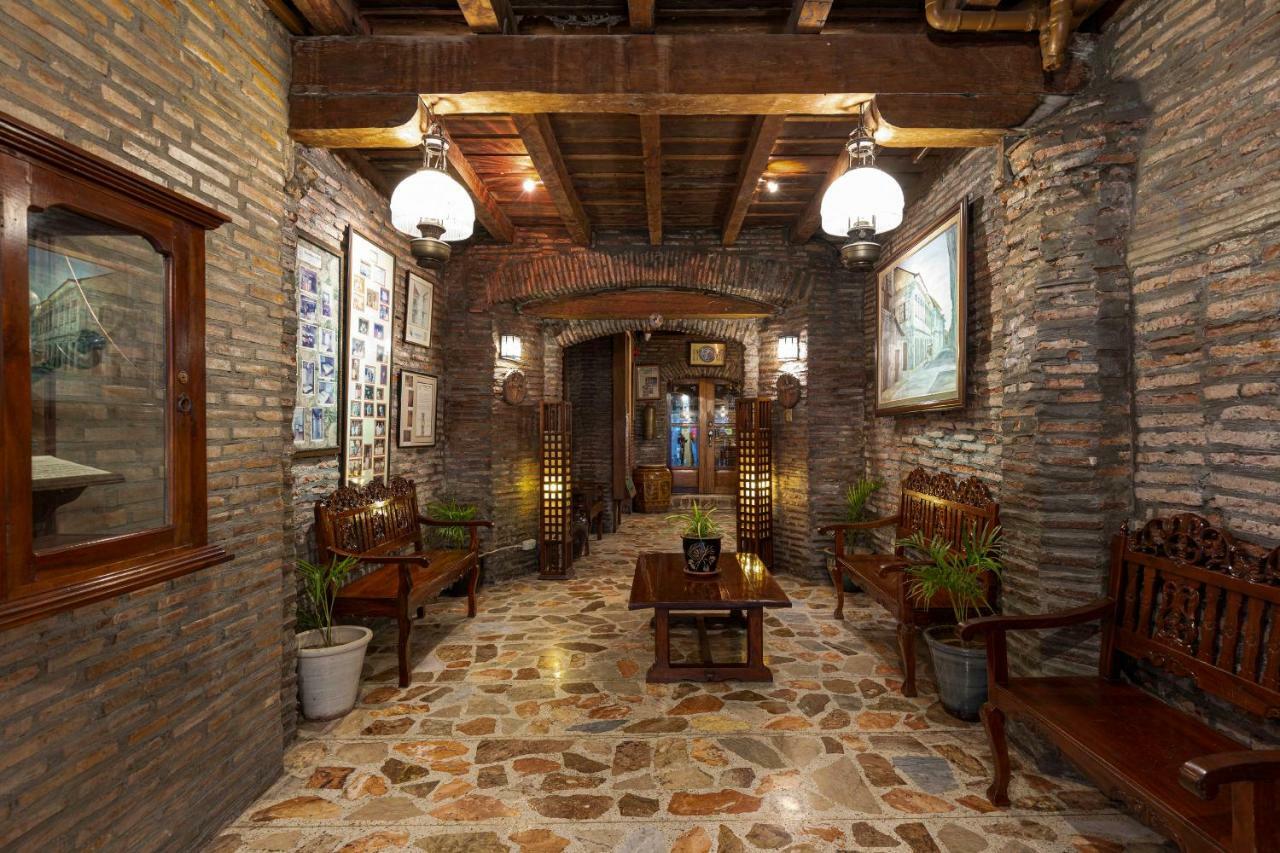 Zen Rooms Grandpa'S Inn Vigan City Exterior foto