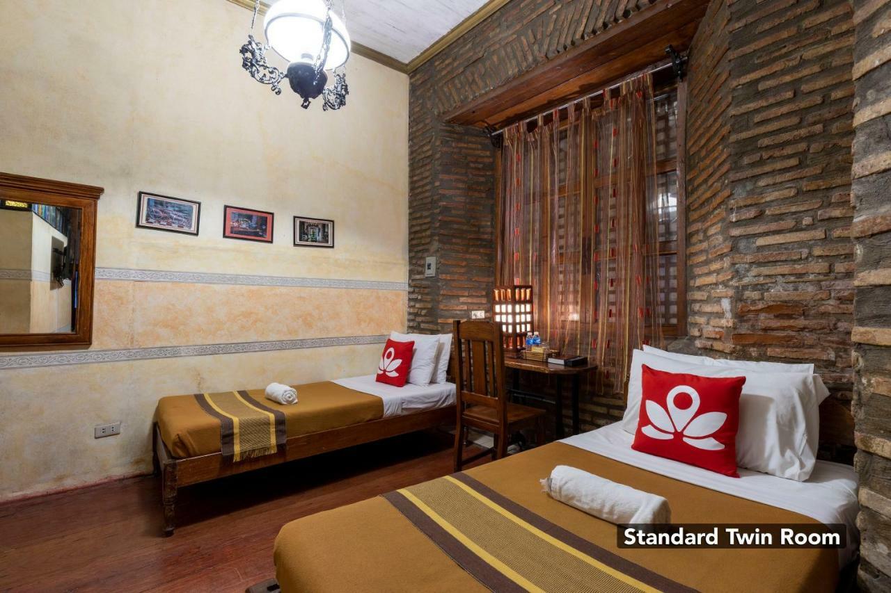 Zen Rooms Grandpa'S Inn Vigan City Exterior foto